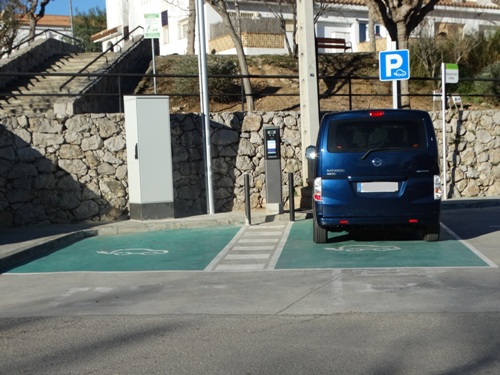 2019 02 04 cotxeelectric3bweb